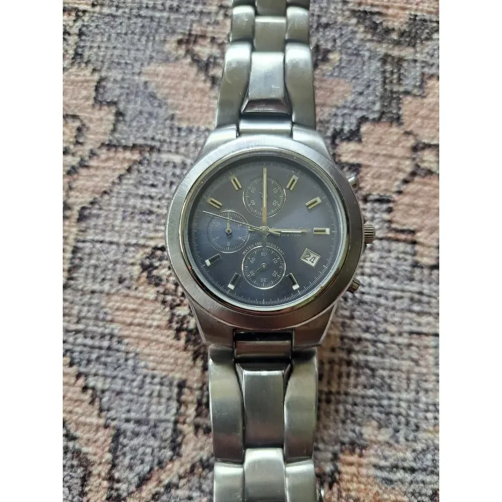 Kenneth Cole kenneth cole